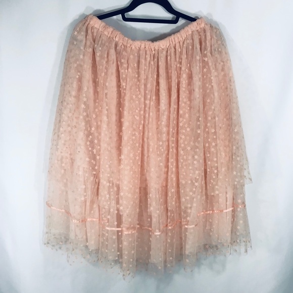 SOLD🚩GUESS Tulle Skirt - Picture 9 of 10